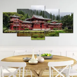 Byodo-In Buddhist Japanese Temple