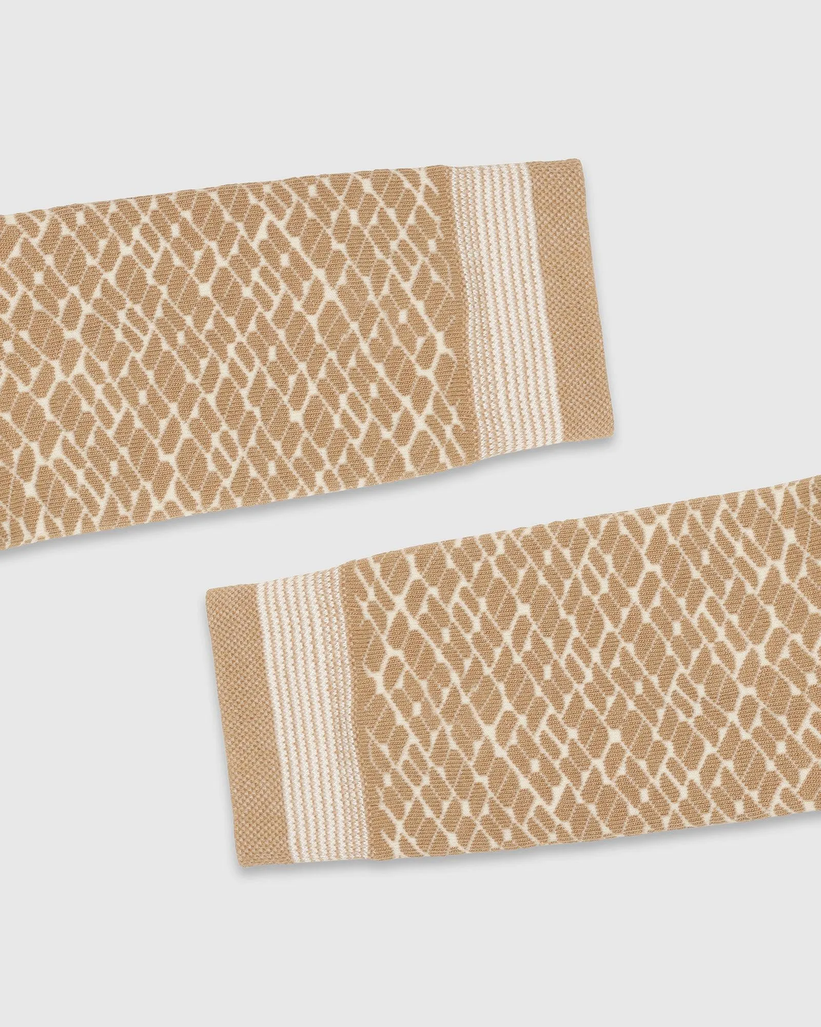 Cotton Beige Textured Socks - Sadio