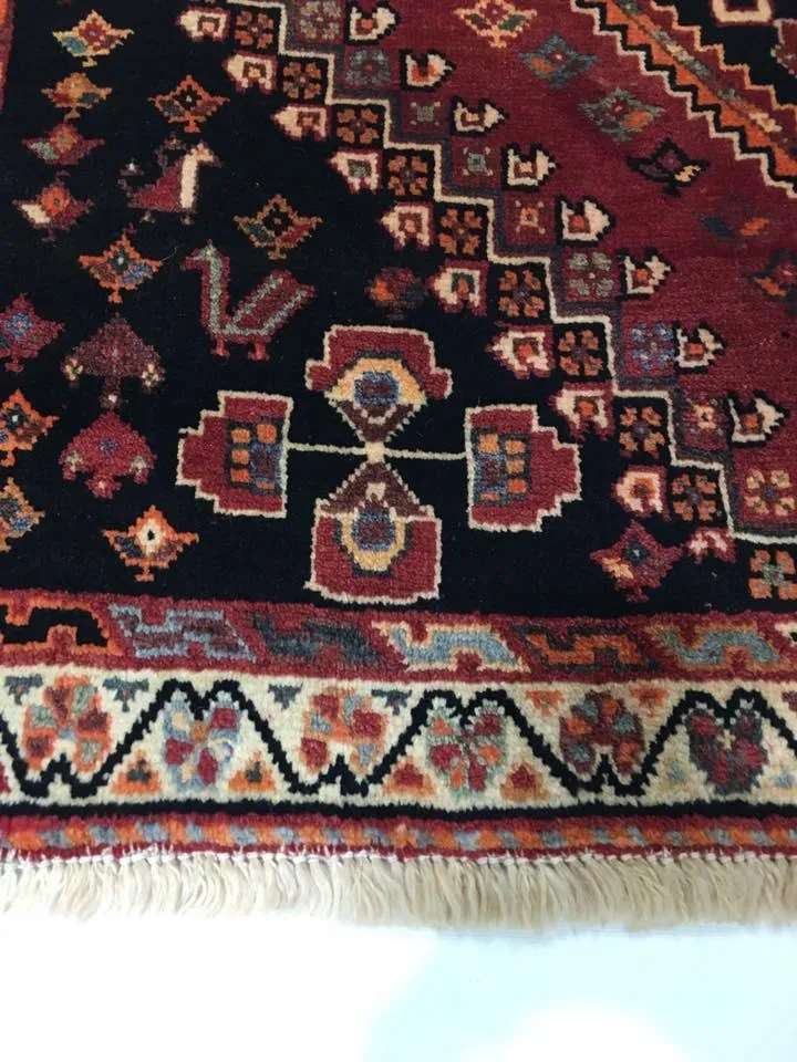 HAND KNOTTED PERSIAN SHIRAZ RUG 156X108 CM