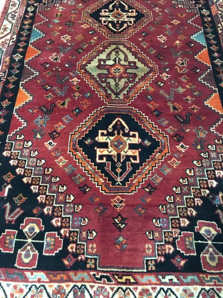 HAND KNOTTED PERSIAN SHIRAZ RUG 156X108 CM