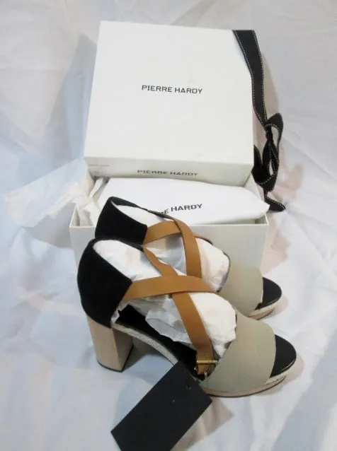 NEW NWT PIERRE HARDY CANVAS MAT CALF Pump Shoe 37 6.5 KHAKI Womens NIB