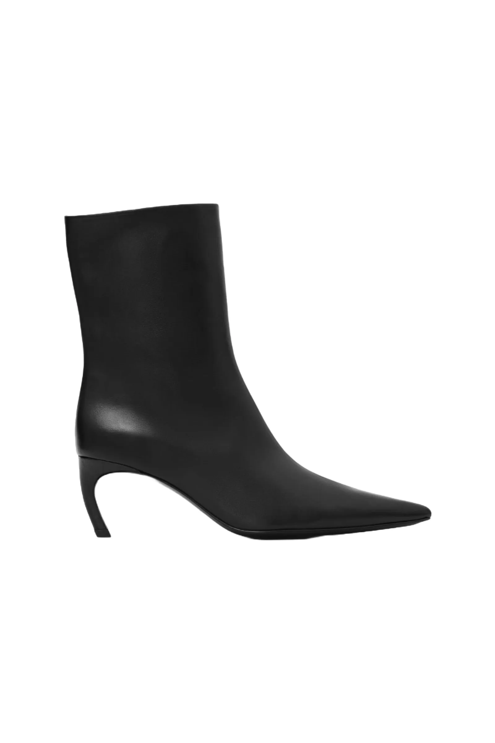 Pointed Kitten-Heel Leather Boots