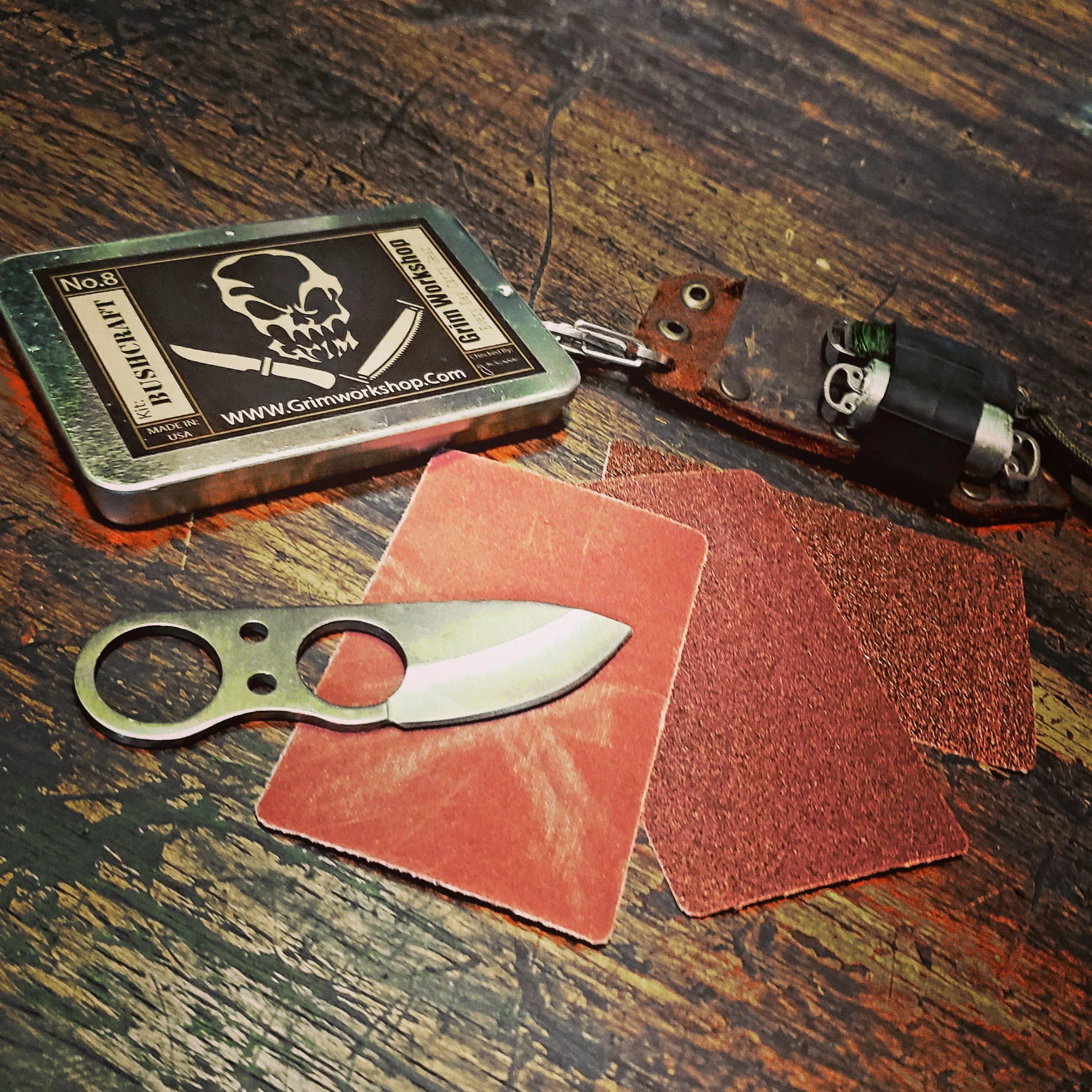 Sharpening Card : Credit Card Sharpener and Maintenance Tool