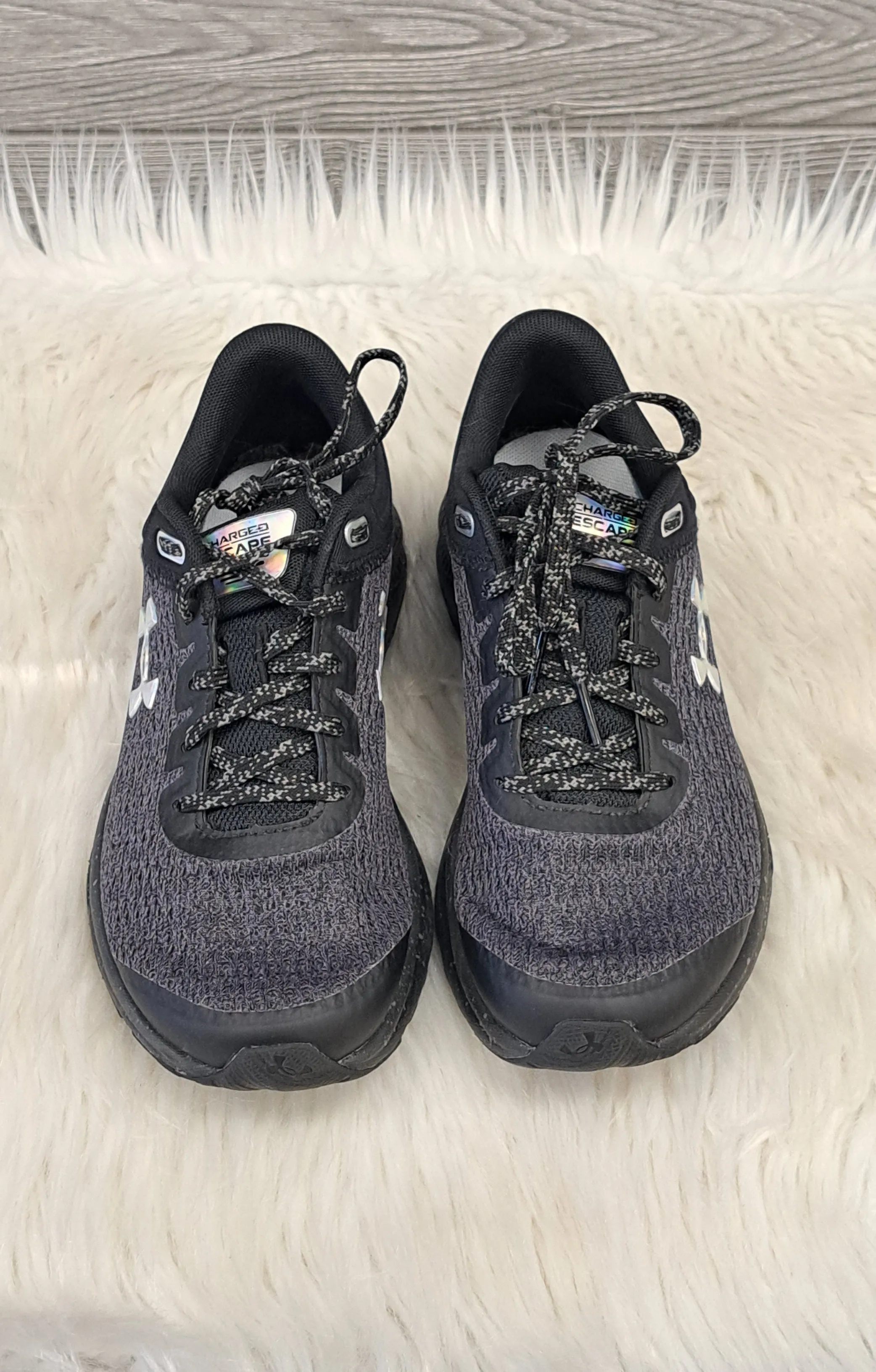 Shoes Athletic By Under Armour In Grey, Size: 6.5