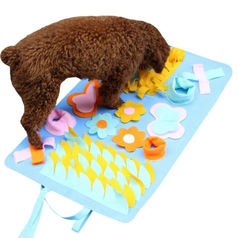 TAILUP Dog Activity Mat - Engage & Entertain Your Pet!